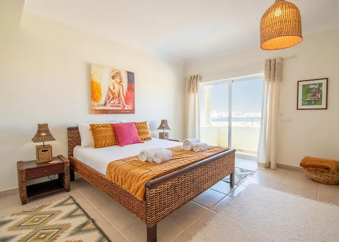 Villa Colina Rio Amazing Views!